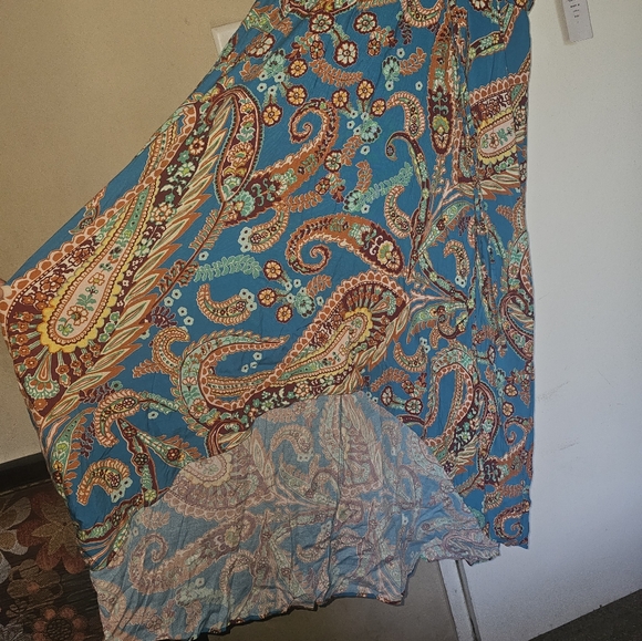 Summer beach dress - Picture 3 of 9